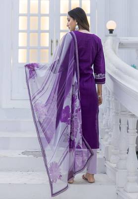 Women Modal Embroidery Straight Kurta With Pant And Dupatta Suit Set  2