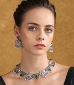 Silver-plated elephant motif necklace set with earrings