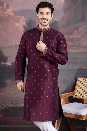 Men's stylish purple woven kurta