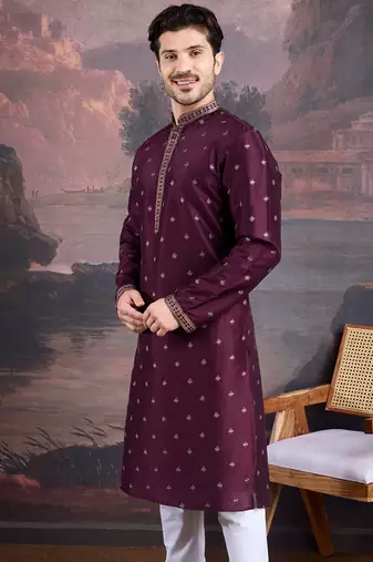 Men's stylish purple woven kurta
