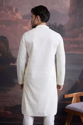 men's cotton chikankari stylish kurta  in off white