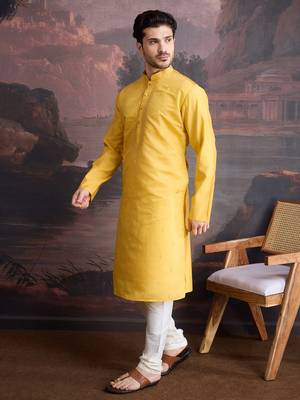 Men's stylish & designer yellow woven kurta set 3