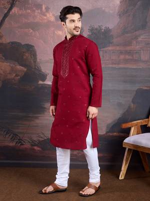 Men's stylish & premium maroon woven kurta set 3