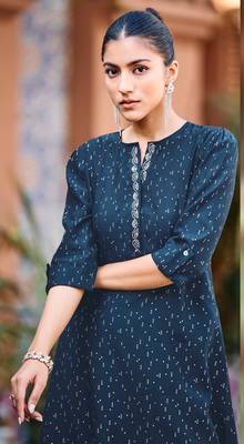 lagoon handwork co-ord set 4