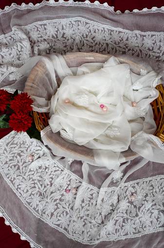 Hand Embroidered White Chiffon Lucknowi Chikankari Dupatta