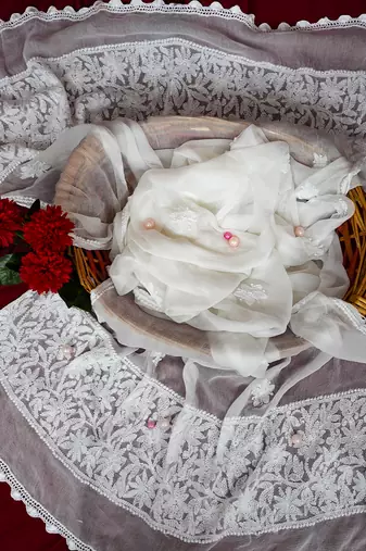 Hand Embroidered White Chiffon Lucknowi Chikankari Dupatta