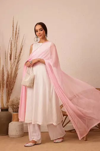 Hand Embroidered Pink Chiffon Lucknowi Chikankari Dupatta