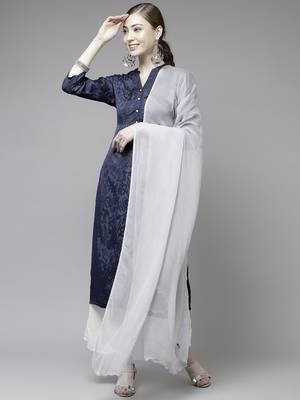 Hand Embroidered Grey Chiffon Lucknowi Dupatta 1
