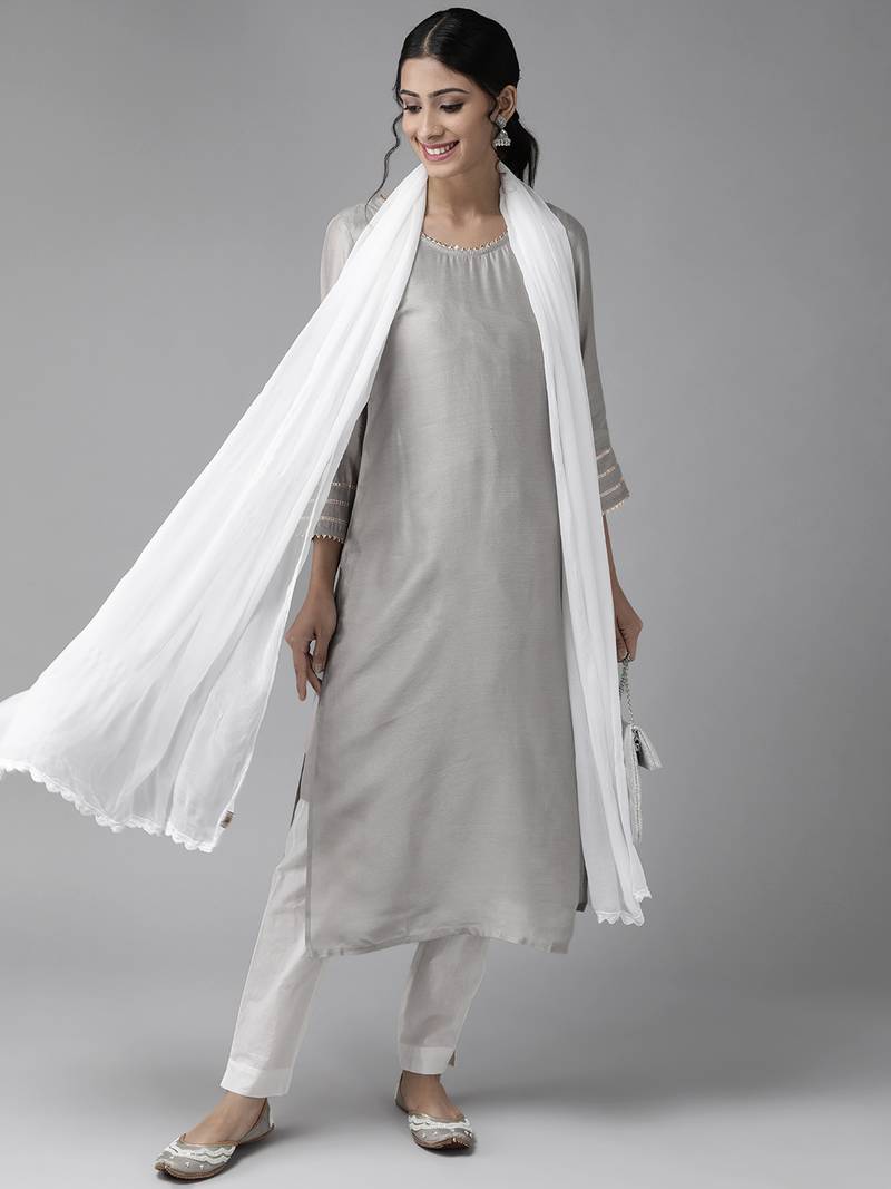 Hand Embroidered White Chiffon Lucknowi Dupatta