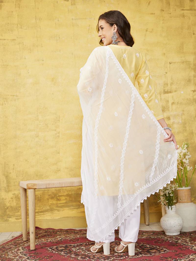 Hand Embroidered White Chiffon Lucknowi Chikankari Dupatta