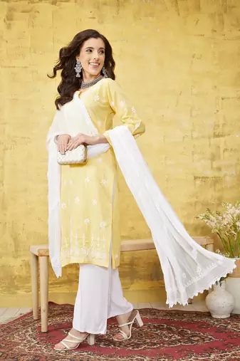 Hand Embroidered White Chiffon Lucknowi Chikankari Dupatta