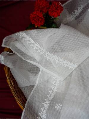 Hand Embroidered White Kota Lucknowi Chikankari Dupatta 3