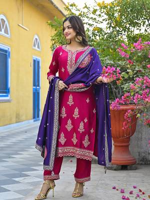Women pink silk blend solid embroidered straight kurta trousers with dupatta 3