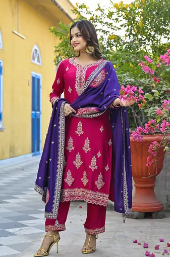 Women pink silk blend solid embroidered straight kurta trousers with dupatta