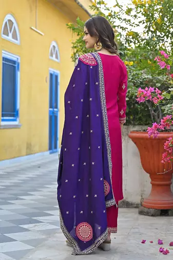 Women pink silk blend solid embroidered straight kurta trousers with dupatta
