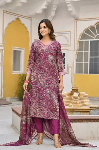 Women purple rayon blend paisley printed straight kurta trousers with dupatta