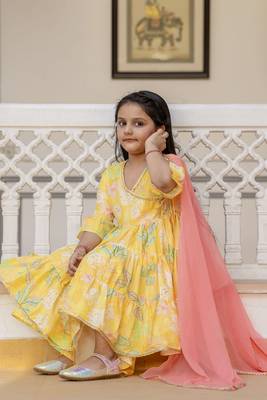 Cutiediva Girls printed angrakha kurta & sharara with dupatta in yellow ( Haldi ceremony , Festival, School Functions ) 4