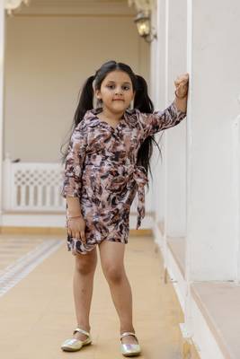 Cutiediva Girls printed jumpsuit in brown ( Casual Use, Daily wear, paties, Wedding Wear ) 1