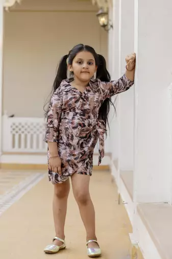 Cutiediva Girls printed jumpsuit in brown ( Casual Use, Daily wear, paties, Wedding Wear )