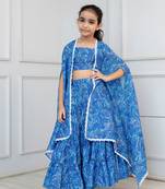 Cutiediva Girls Paisley print top and skirt with shrug ( Pack of 3 )
