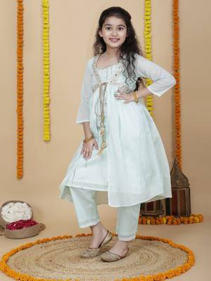 Girls cotton festive shrug with kurta and pant set 3