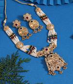 Rani & green color matte gold rajwadi temple necklace set