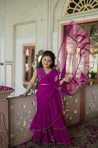 Dyed print georgette pre drapped ready to wear saree in Pink