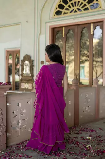 Dyed print georgette pre drapped ready to wear saree in Pink