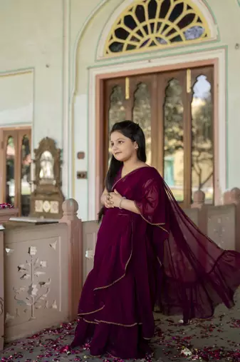 Dyed print georgette pre drapped ready to wear saree in wine ( 1 saree : 1 choli )