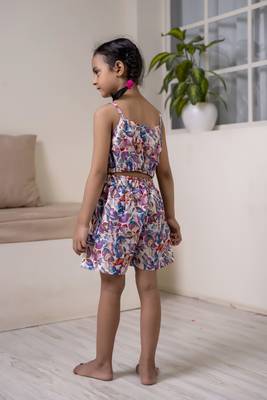 Cutiediva Girls printed sleeveless crop top and shorts with shrug co-ords in purple 5