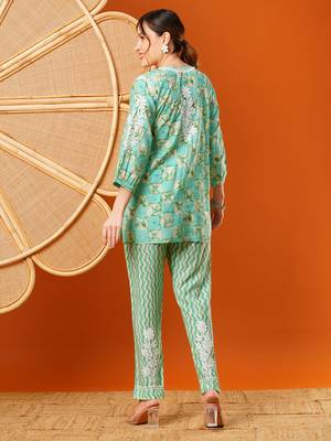 Hand embroidered sea green chanderi lucknowi chikankari co-ord set 2