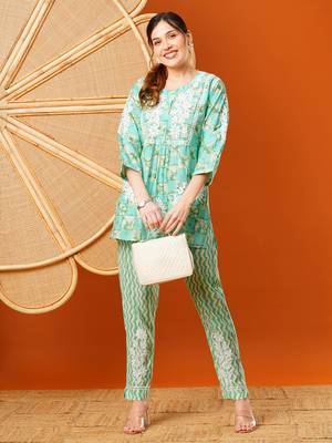 Hand embroidered sea green chanderi lucknowi chikankari co-ord set 4