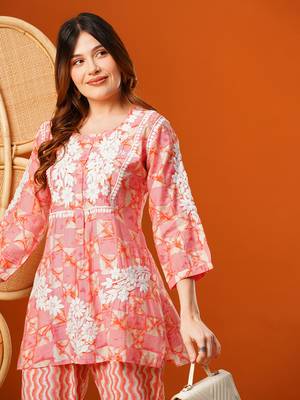 Hand embroidered peach chanderi lucknowi chikankari co-ord set 5