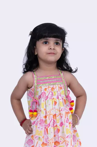 Twisha smart cotton printed breezy beach top & polka printed shorts -white & pink
