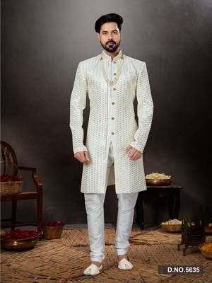 Off white havy classic indowestern sherwani with stone zari work with fansy batton 1