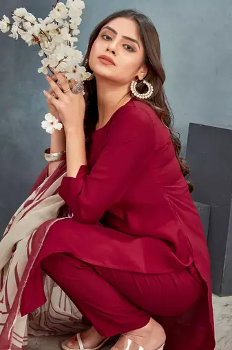 Red roman silk blend kurta pant dupatta suit set