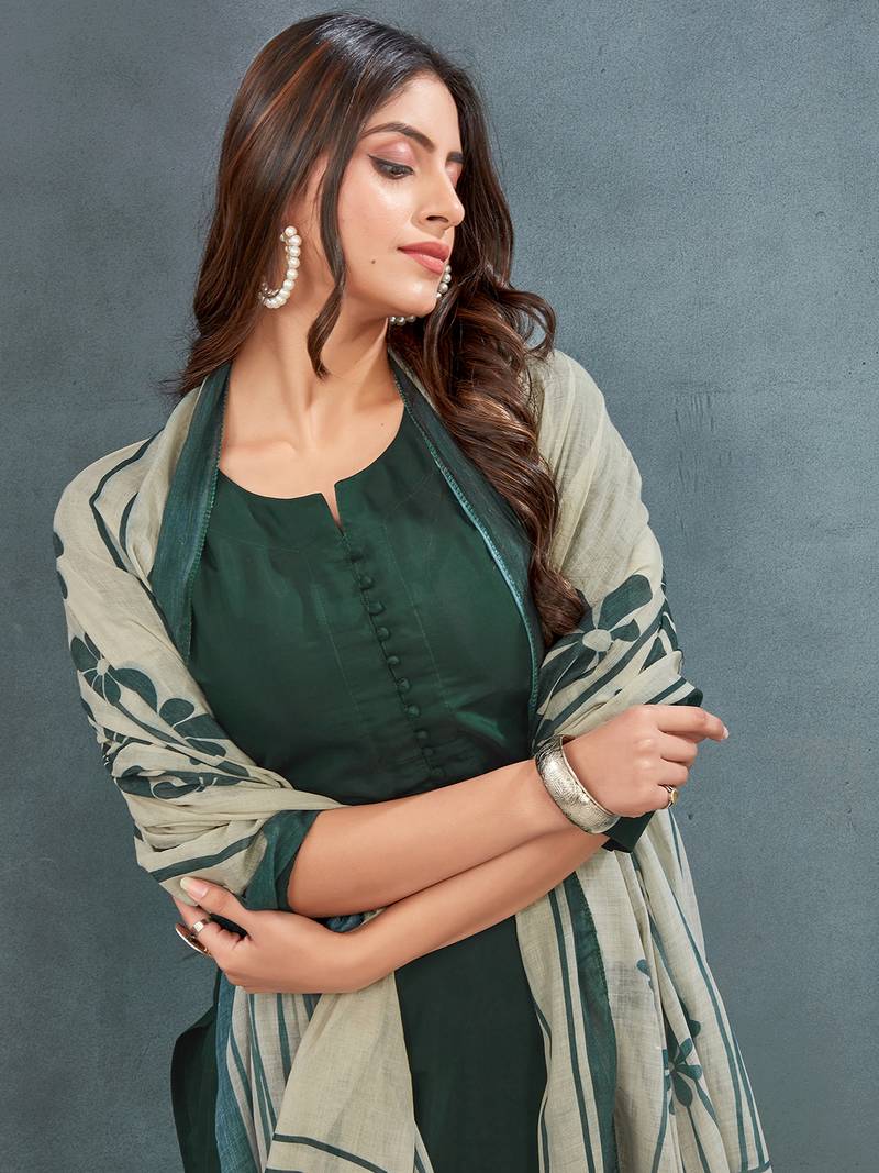 Green roman silk blend kurta pant dupatta set