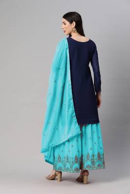 Enchanting blue thread and sequins embroidered georgette semi-stitched salwar kameez 3