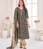 Mojilaa women's black cotton blend geometric flared kurta with pant & printed dupatta