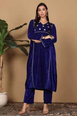 Blue velvet embroidered kurta palazzo set 1