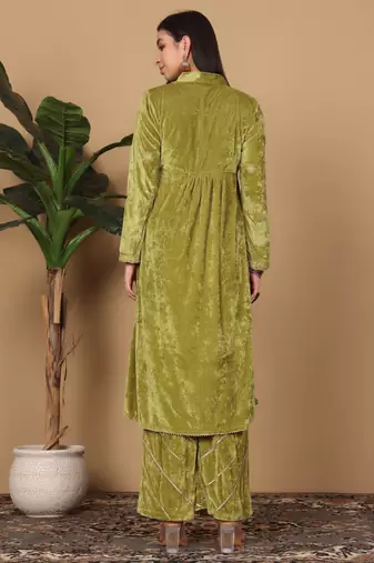 Mehandi green velvet embroidered kurta palazzo set