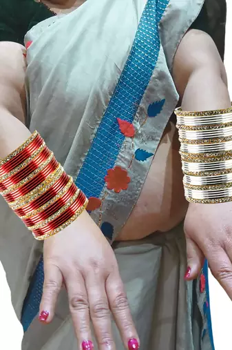 Brass multicolor  stone stud bangle combo