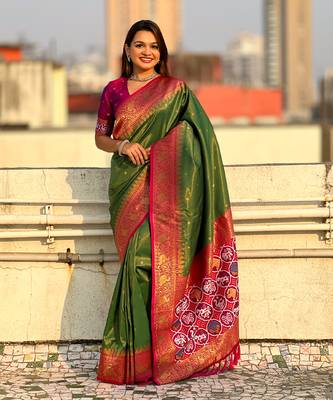 Royal green splendor paithani art-silk saree 3