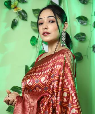 Lustrous red patola art-silk saree 2