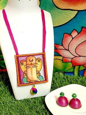 Handcrafted necksets1 1