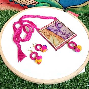 Handcrafted necksets4 2