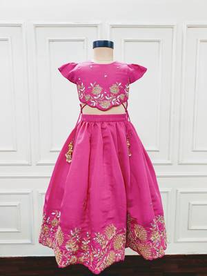 Floral embroidered fushia pink ghaghra 1