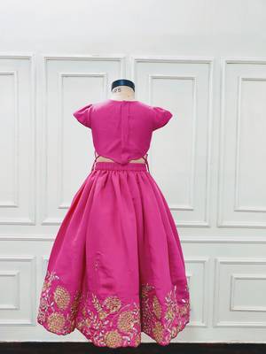 Floral embroidered fushia pink ghaghra 3