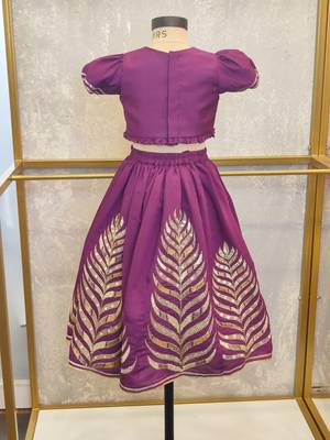 Purple embroidery puff sleeve ghaghra set 4