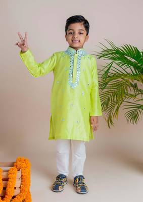 Green mirror kurta churidar 1